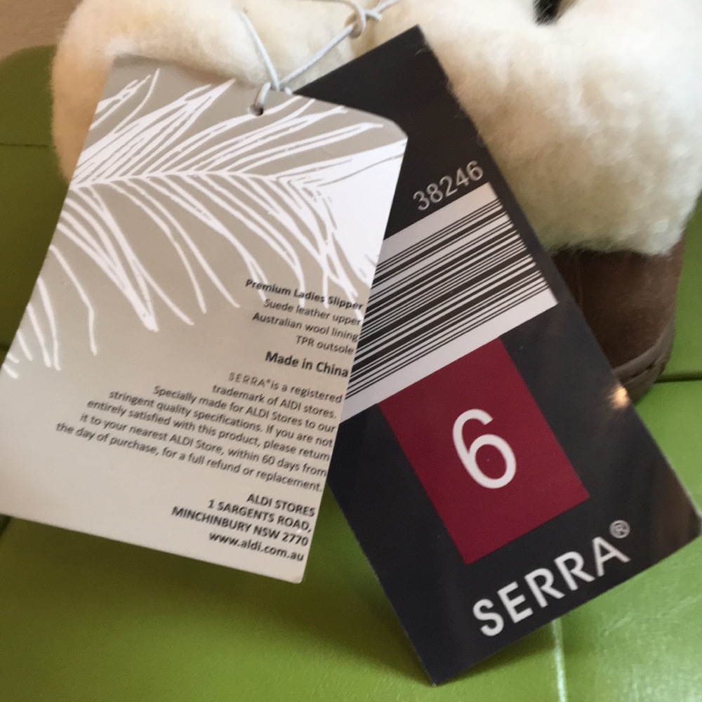 Serra Slippers - Picture 4 of 6